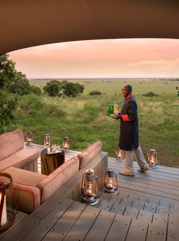 Kenya-Bateleur-Camp-Guest-delight-room-sundowners-with-butler